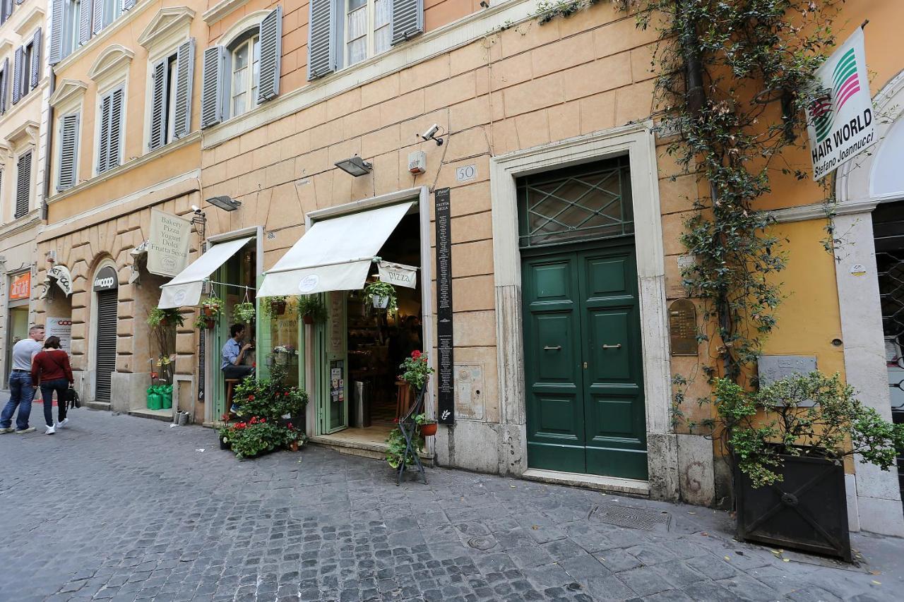 مبيت وإفطار روما Domus Croce المظهر الخارجي الصورة
